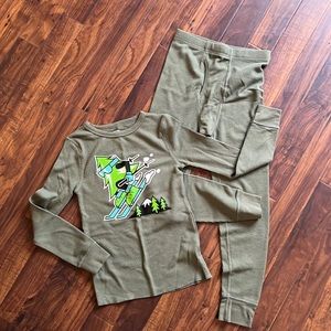 Fruit of the Loom thermal top & bottom ⭐️